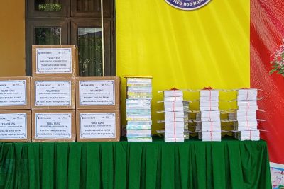TRAO TẶNG TỦ SÁCH – LAN TỎA VĂN HÓA ĐỌC
