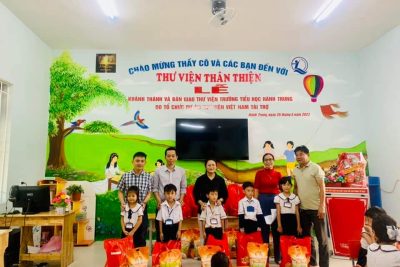 HỌC SINH NGHÈO, KHÓ KHĂN VƯỢT KHÓ TRONG HỌC TẬP NHẬN QUÀ TỪ CÔNG TY TNHH XÂY DỰNG VÀ PHÁT TRIỂN DICONS