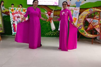 TỌA ĐÀM KỶ NIỆM 43 NĂM NGÀY NHÀ GIÁO VIỆT NAM 20-11